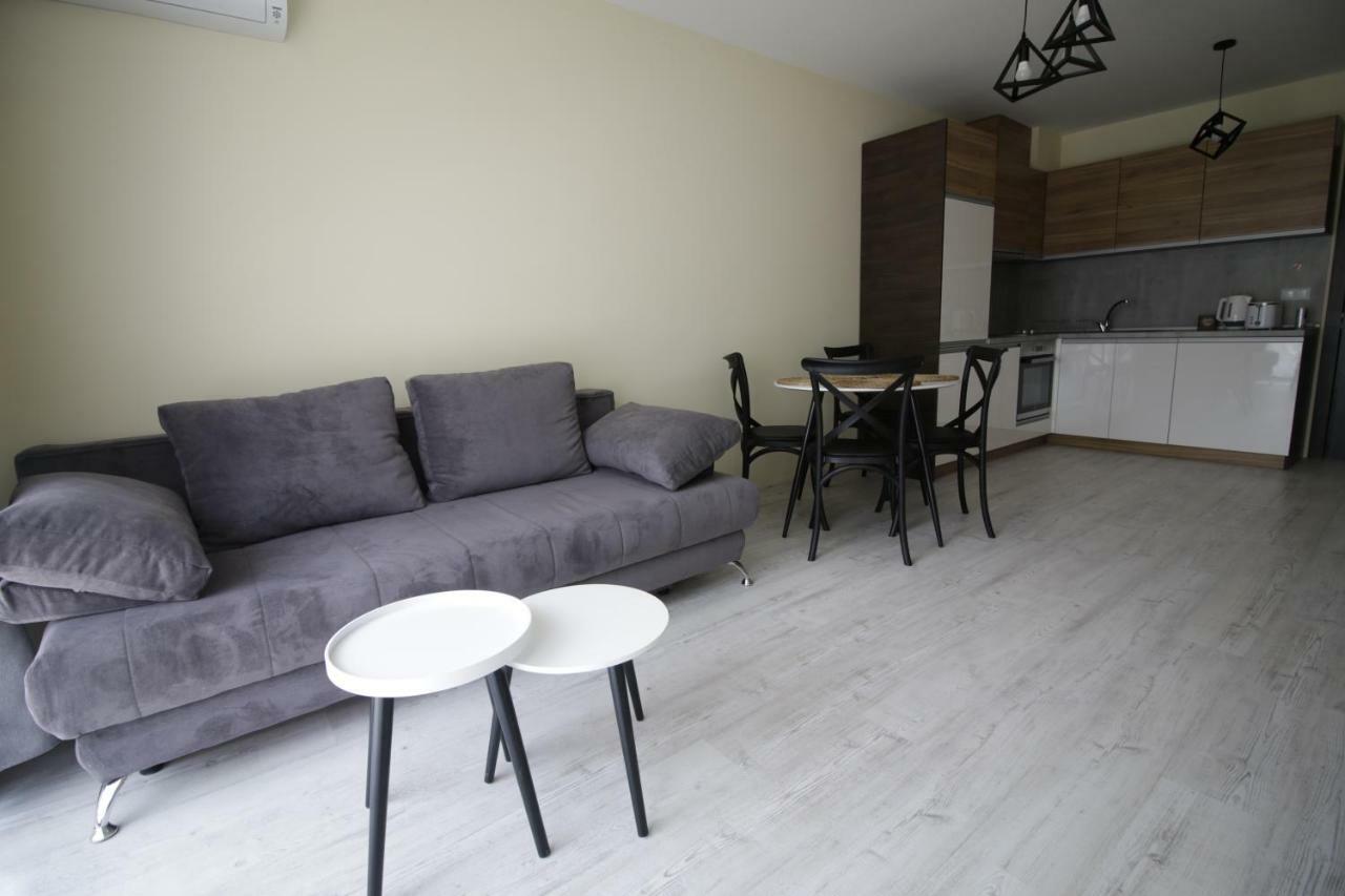 La Familia Apartments 바르나 외부 사진